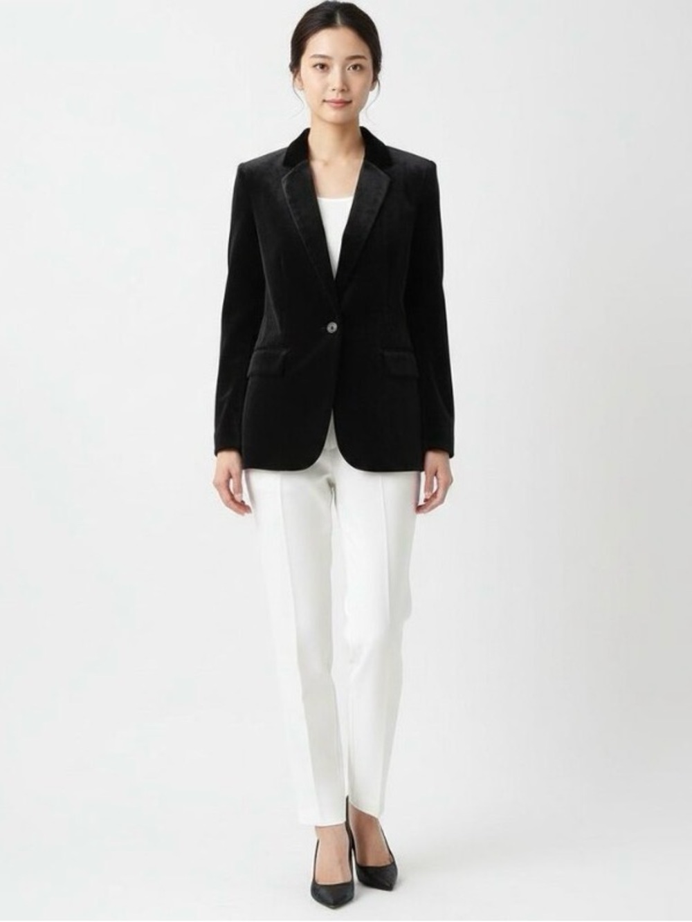 Banana Republic Long and Lean Size 4 Classic Black Women's Velvet Blazer